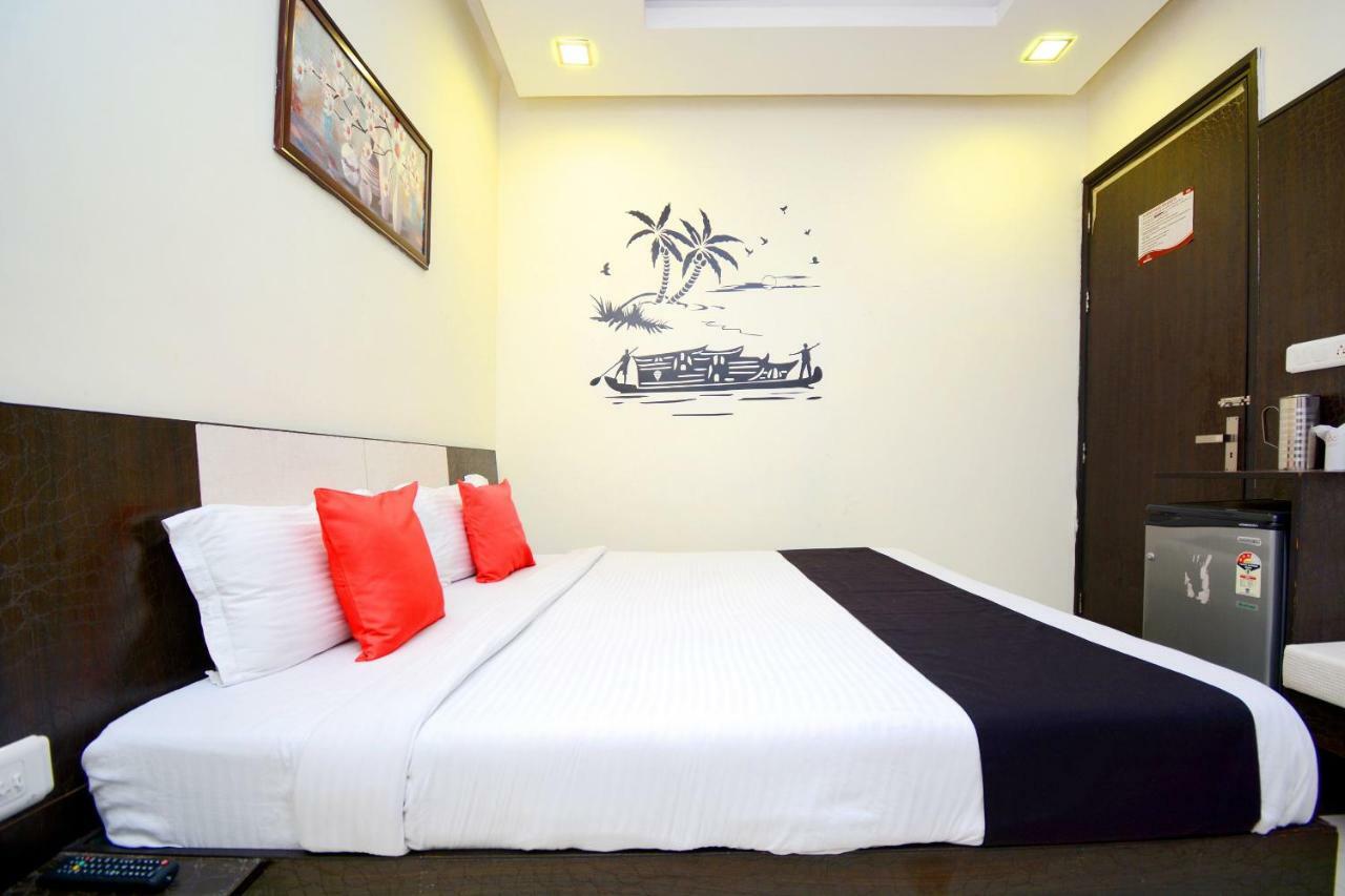 Capital O 4087 Hotel Akaal Residency أمريتسار المظهر الخارجي الصورة